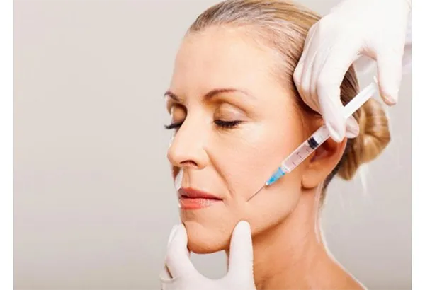 Tiêm botox là gì? Tiêm botox có tác hại không?