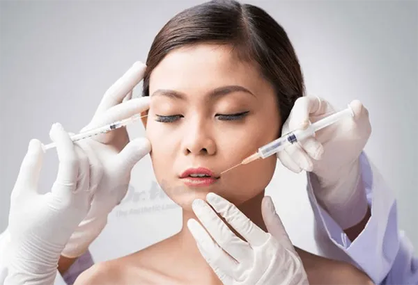 Tiêm filler và botox cái nào tốt hơn? Chia sẻ từ chuyên gia